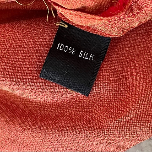 Vintage Linda Allard Ellen Tracy 100% Silk Size 12 Petite Blouse Orange Button - Picture 4 of 8